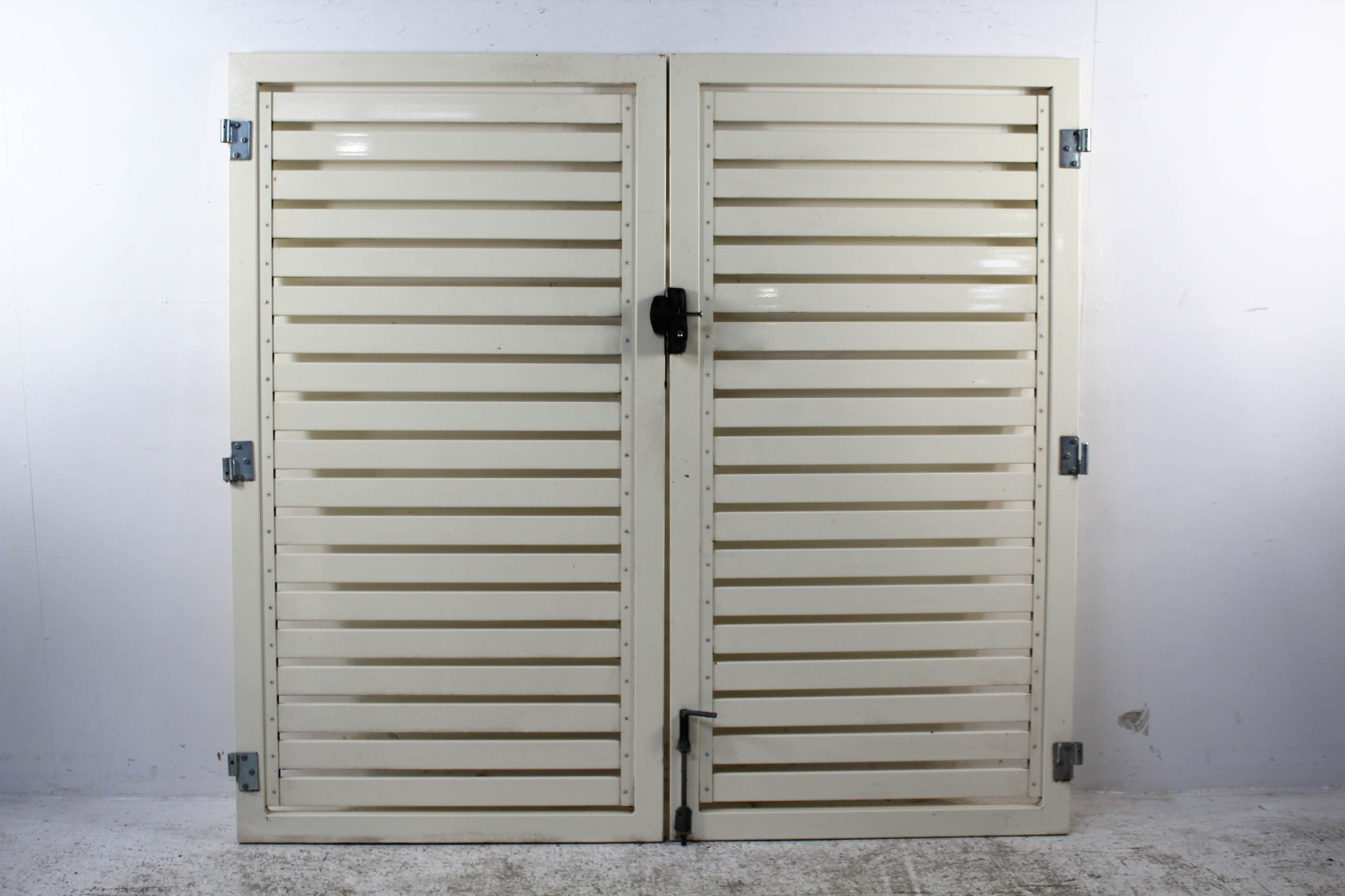 Strathmore Gate Set Renovators Paradise Strathmore Gate Set