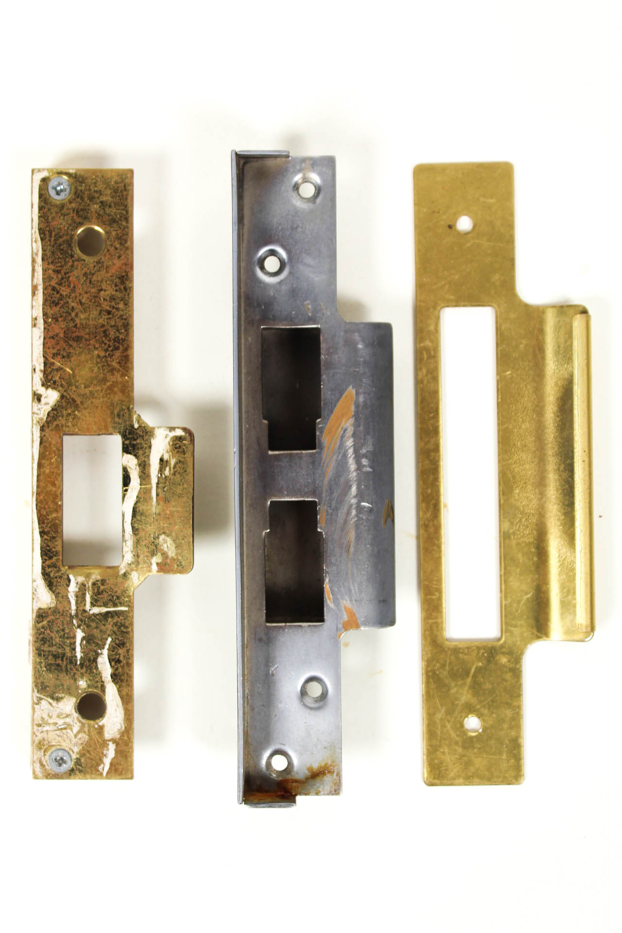 Striker Plates Renovators Paradise Keysborough Store Open Now striker-plates-renovators-paradise-keysborough-store-open-now