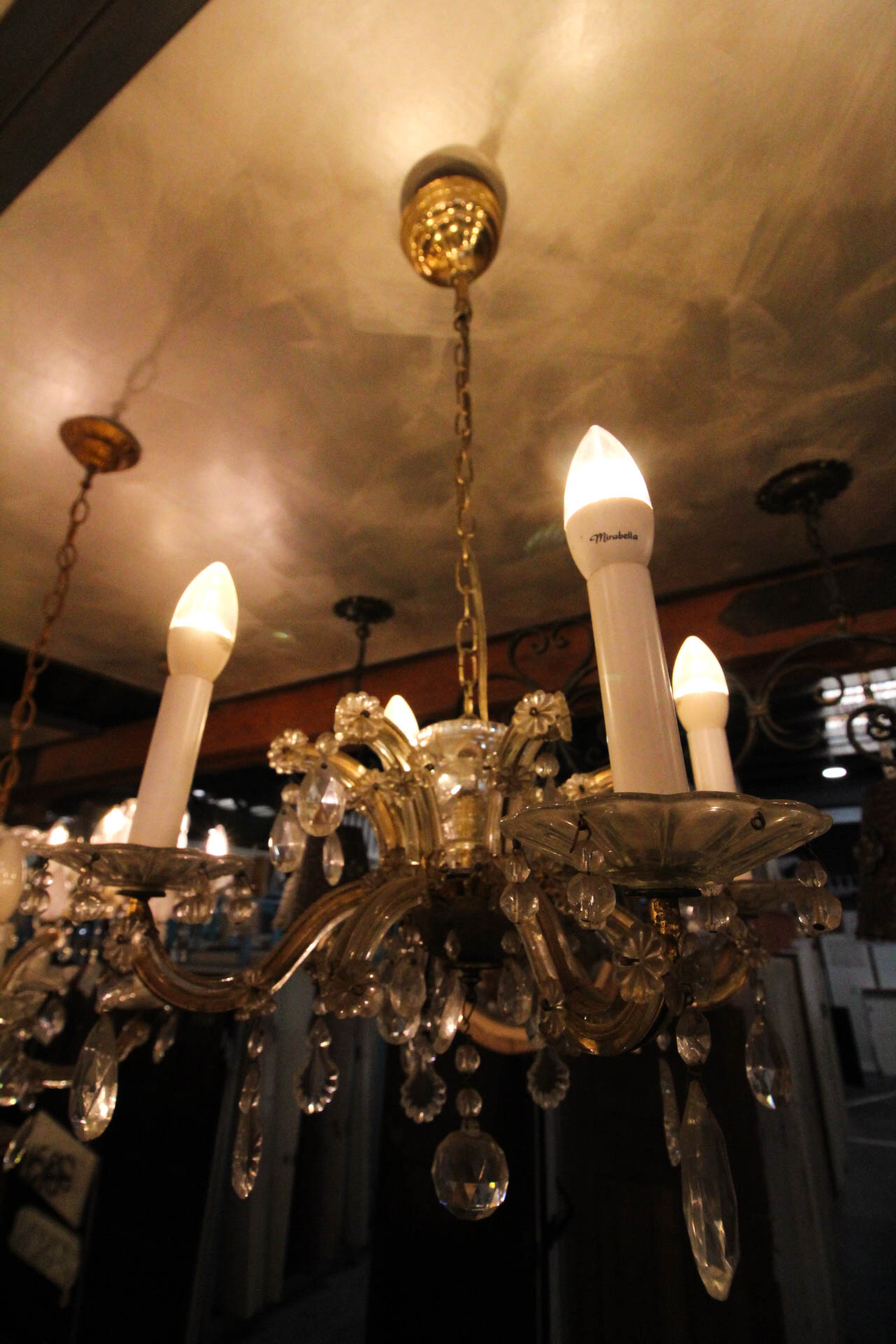 Elwood Chandelier Renovators Paradise Keysborough Store