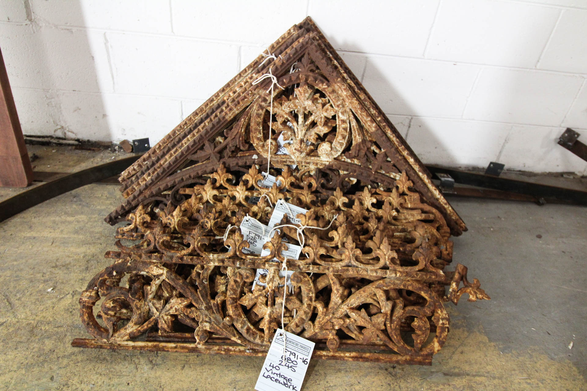 Vintage Cast Iron Lacework Renovators Paradise Period Lacework