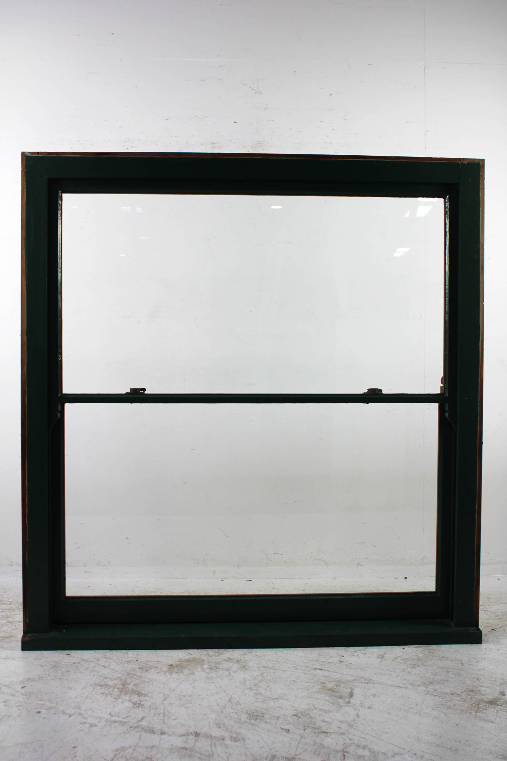 Amazing Rare Sash Window | Renovators Paradise - Excellent Windows