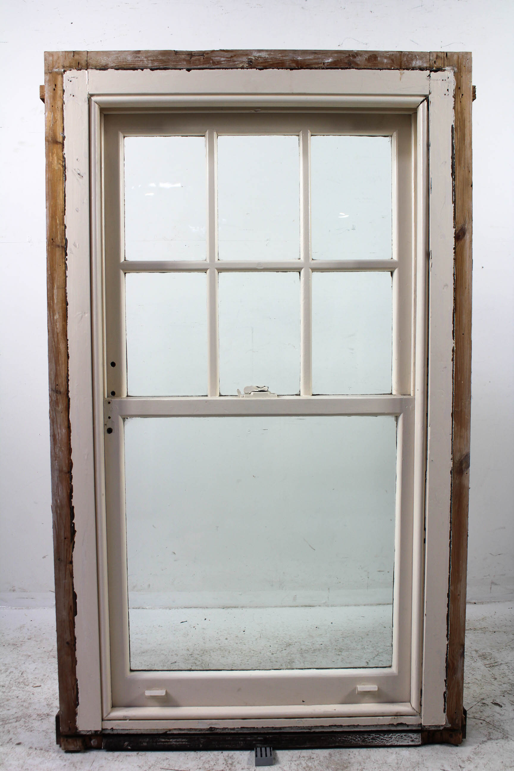 Neat Colonial Sash Window | Renovators Paradise