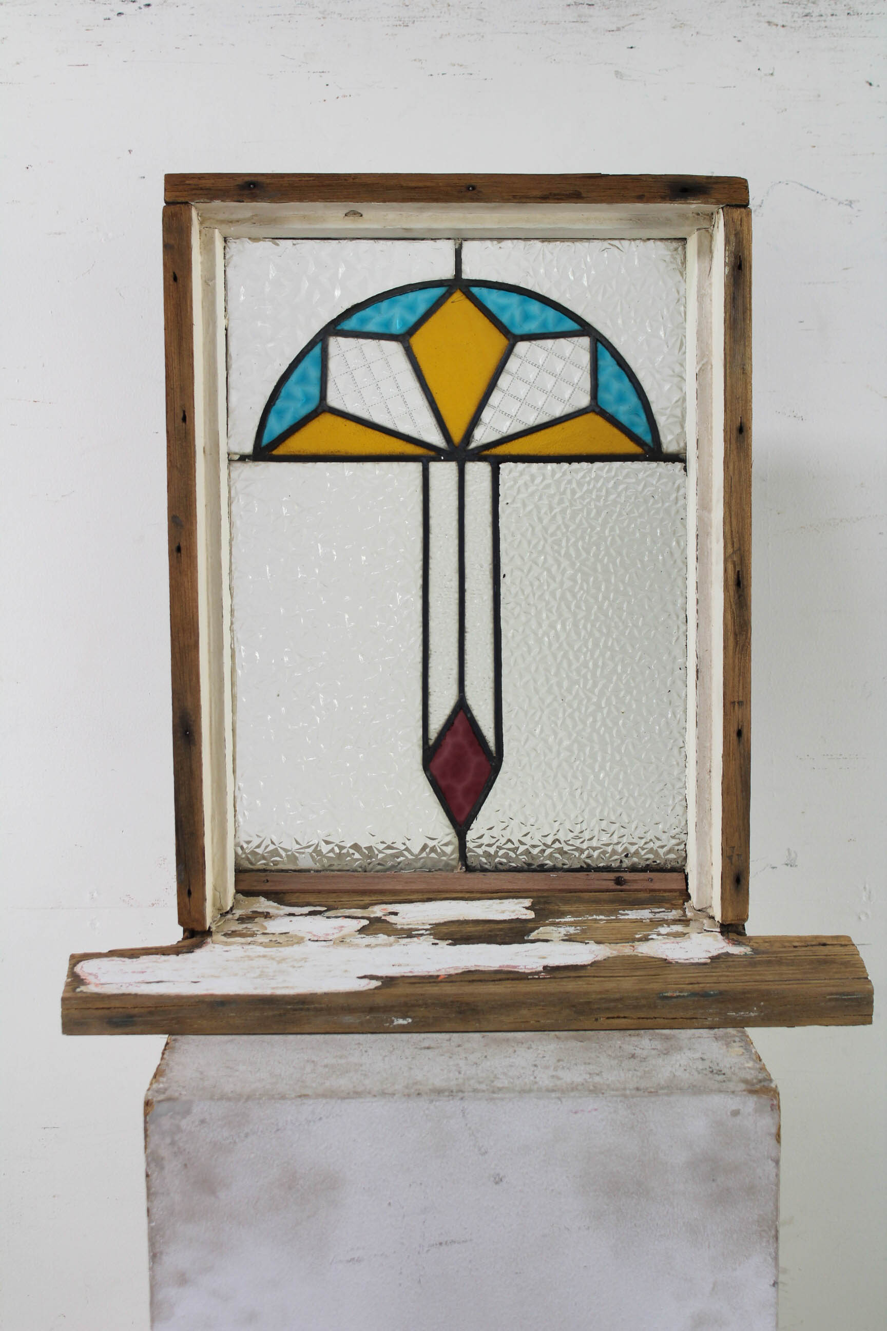 Beautiful Leadlight Highlight | Renovators Paradise - Cheap Windows