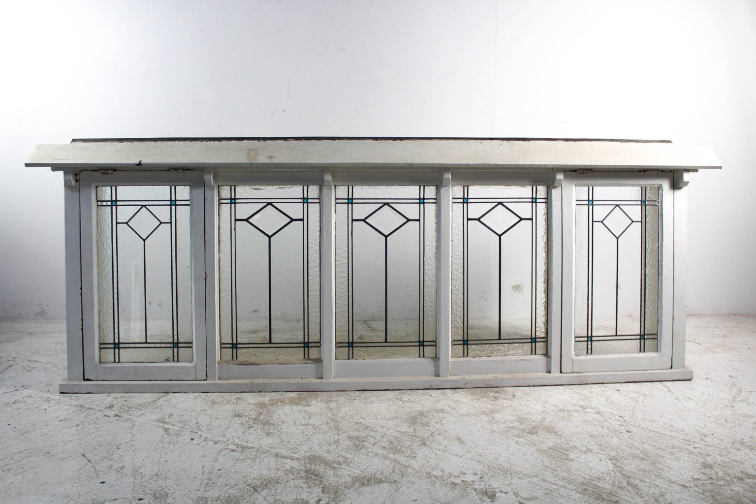 Rare Leadlight 5 Pane Window | Renovators Paradise