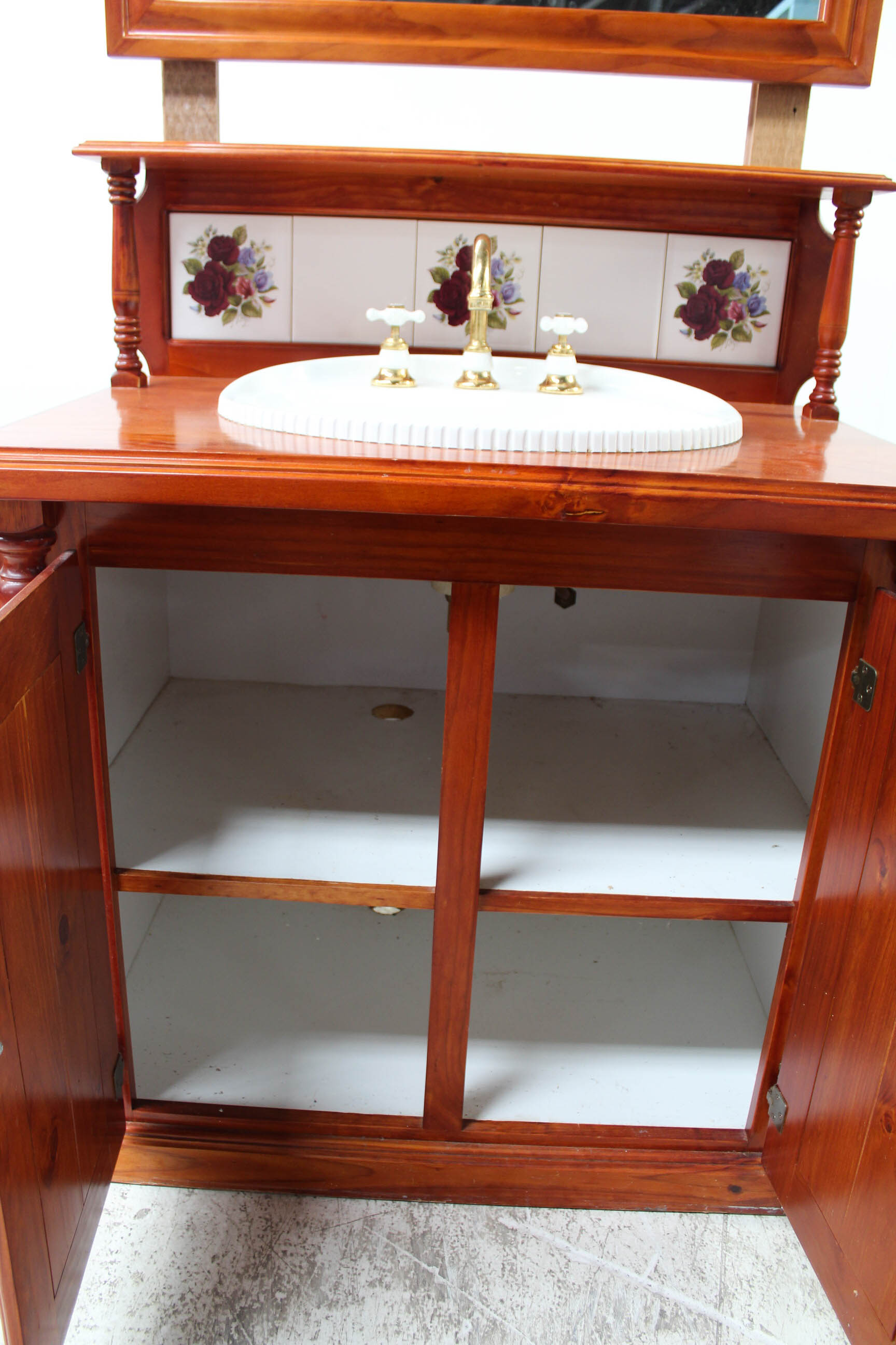 Country Style Vanity | Renovators Paradise Country Style Vanity
