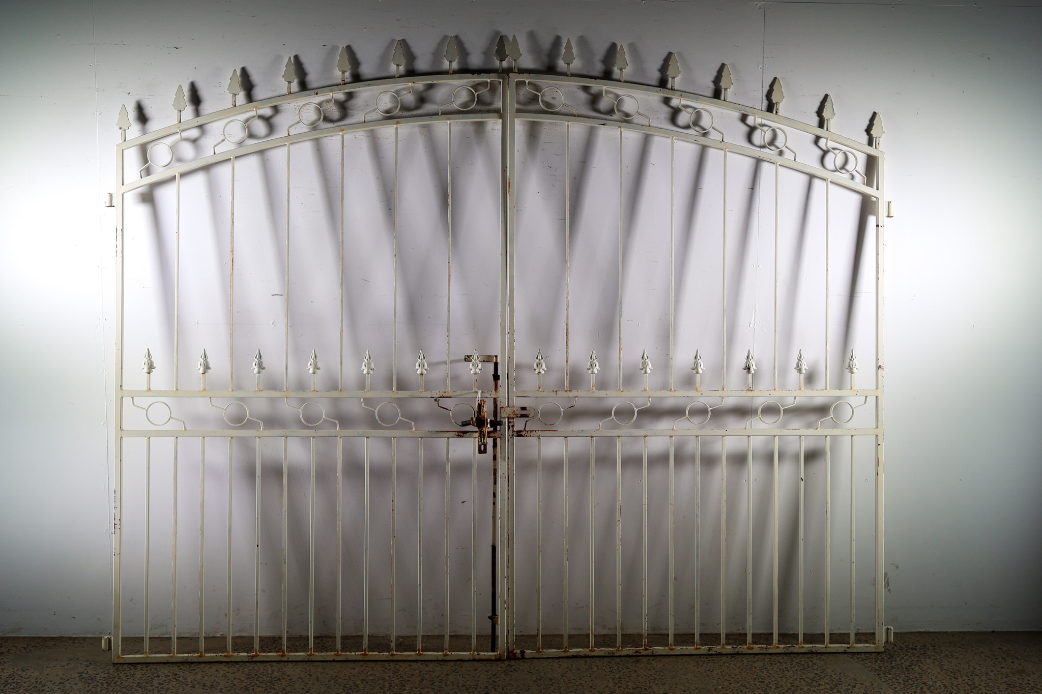 Ivanhoe Driveway Gate Set