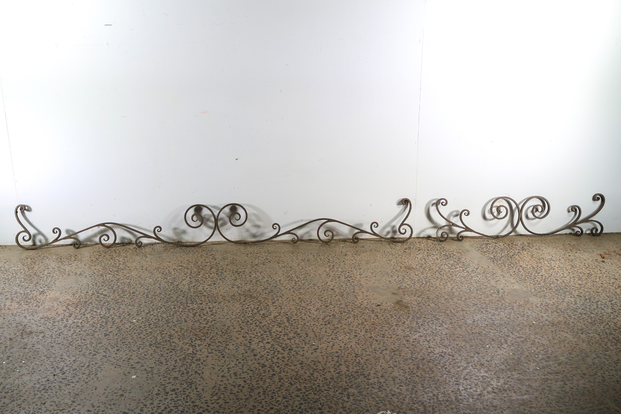Armadale Iron Set